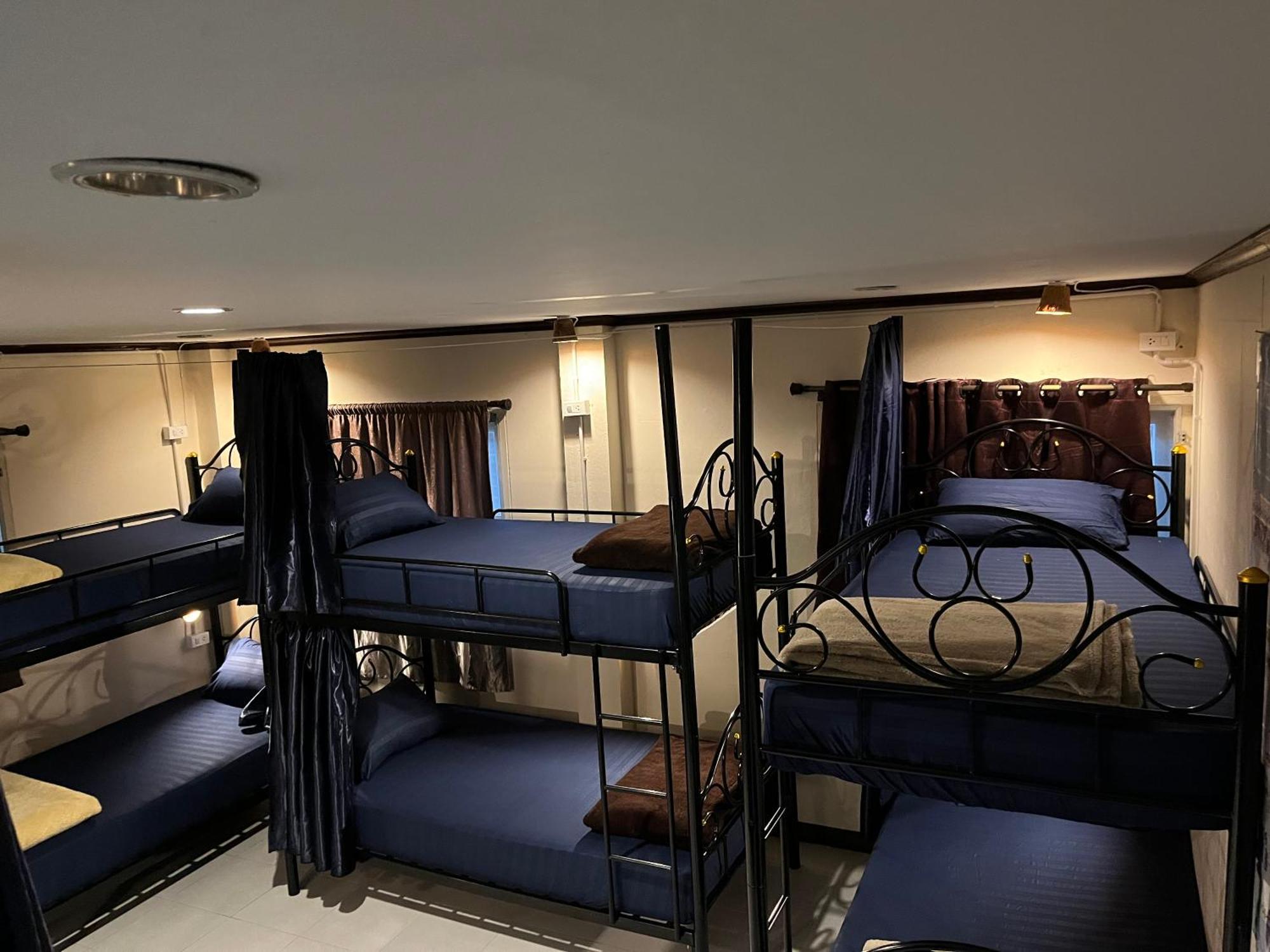 Moon Dolphin Hostel หาดริ้น ภายนอก รูปภาพ